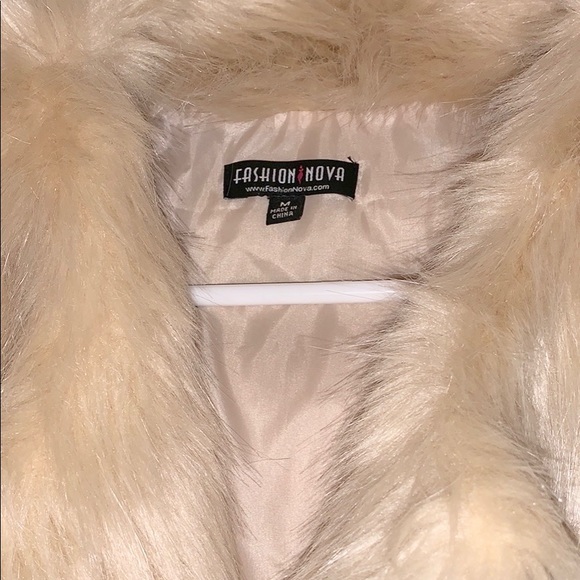 FashionNova “Francesca fur jacket” - Picture 5 of 7